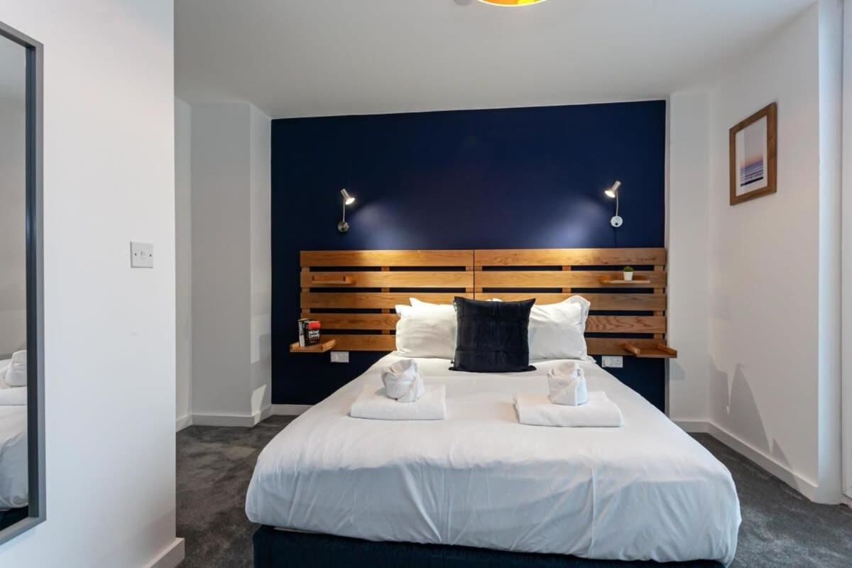 Superb 2 Bed Flat 5Min To Old Trafford Stadium Manchester Eksteriør bilde